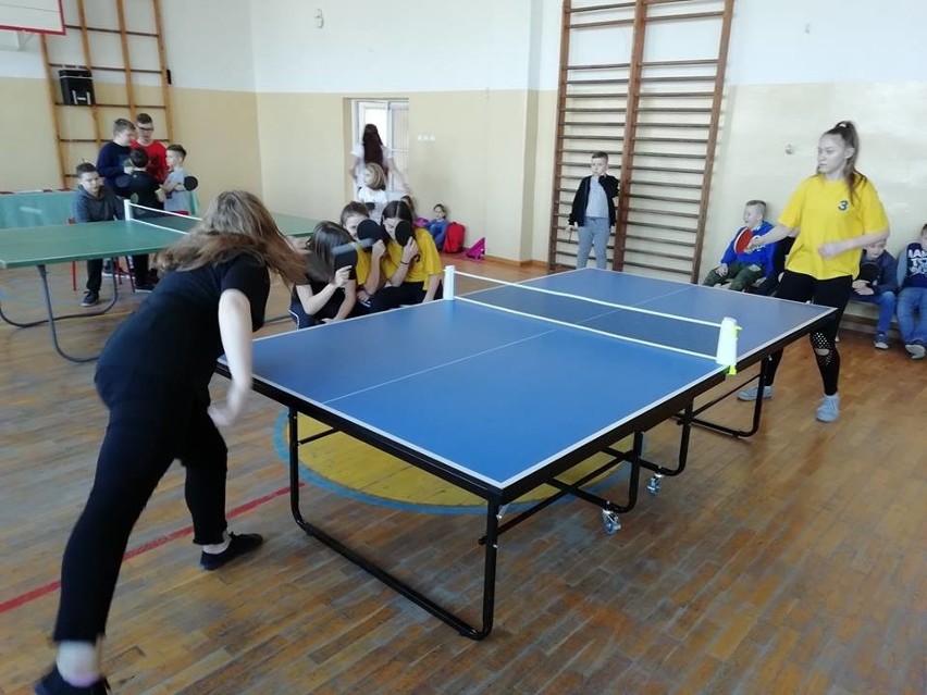 W Szkole Podstawowej w Płonnem odbyły się Mistrzostwa Gminy...