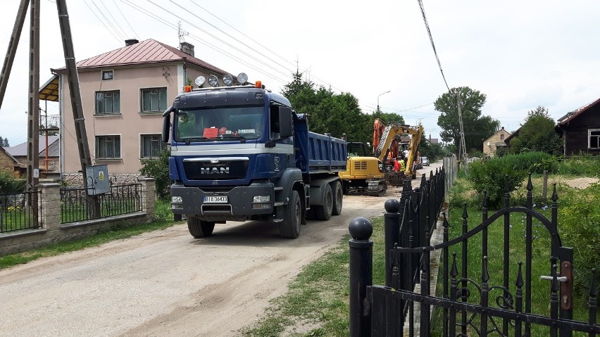 Budowa kanalizacji sanitarnej w Łupiance Starej właśnie się...