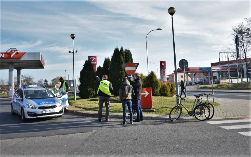 Tarnobrzeg. Jak zginął znany lekarz? Wizja lokalna na miejscu tragicznego zdarzenia [ZDJĘCIA]