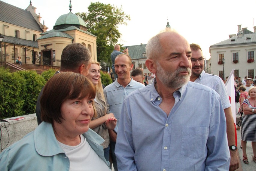 Wielka manifestacja w centrum Kielc „Wolne Sądy” z tysiącami uczestników  