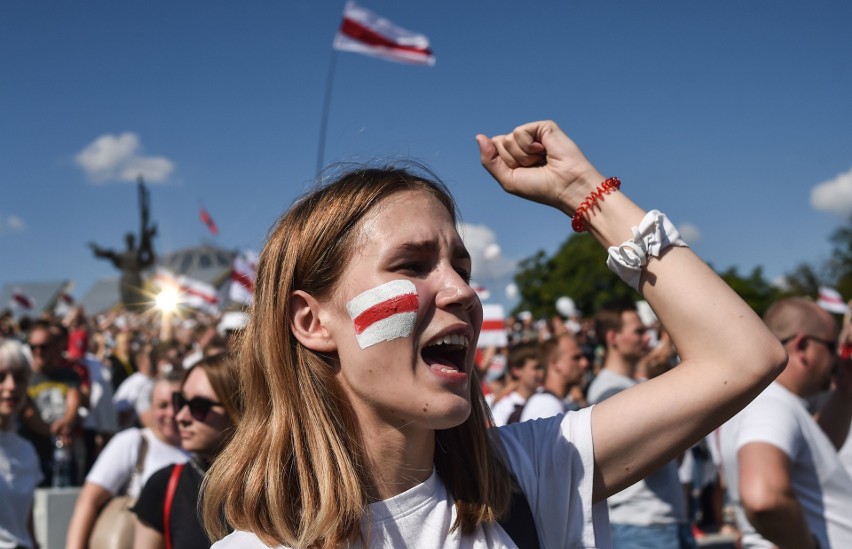 Białoruś: Marsz Wolności w Mińsku, na wiec przeciwko Łukaszence mogło przyjść nawet pół miliona ludzi. To początek końca dyktatora?