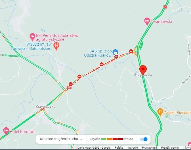 Głogoczów. Śmiertelne potrącenie pieszego na drodze krajowej nr 52. Droga była zablokowana 