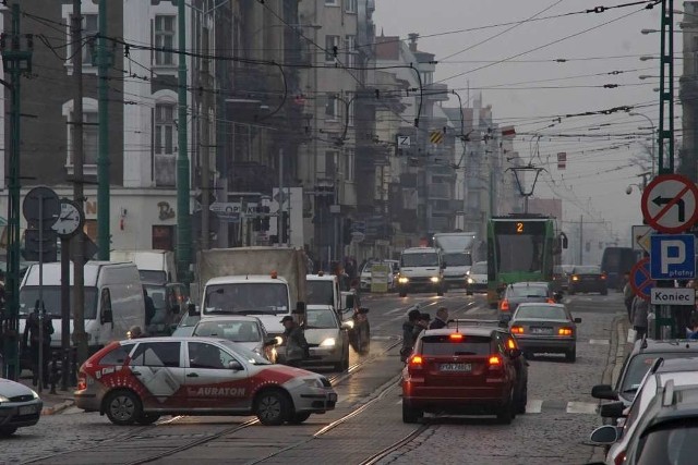 Opóźnienia w ruchu są tak duże, że ten dystans da się szybciej pokonać pieszo