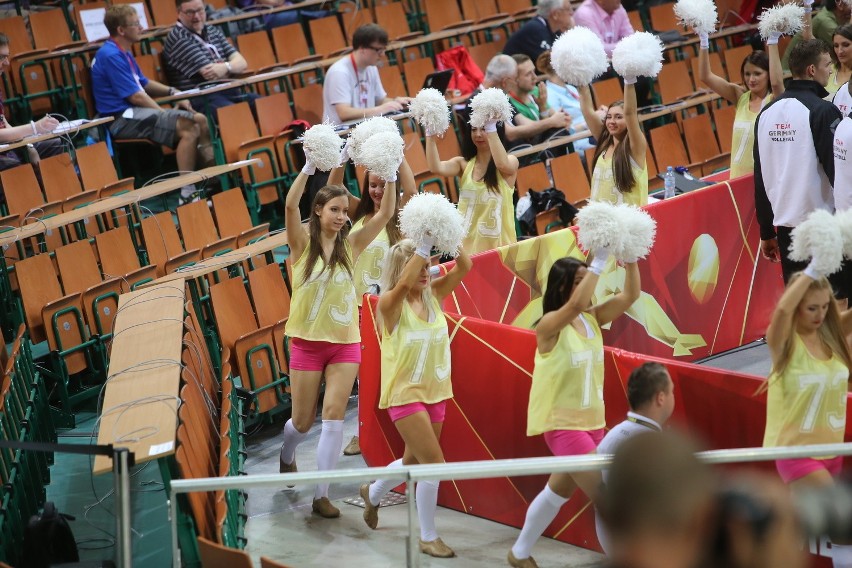 Cheerleaderki na MŚ siatkarzy w Katowicach