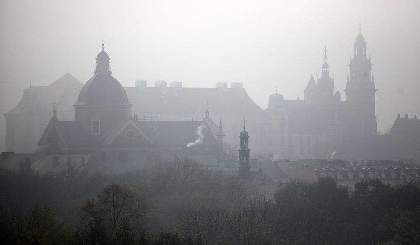 Smog nad Krakowem. Gdzie jest najgorzej? [DANE]