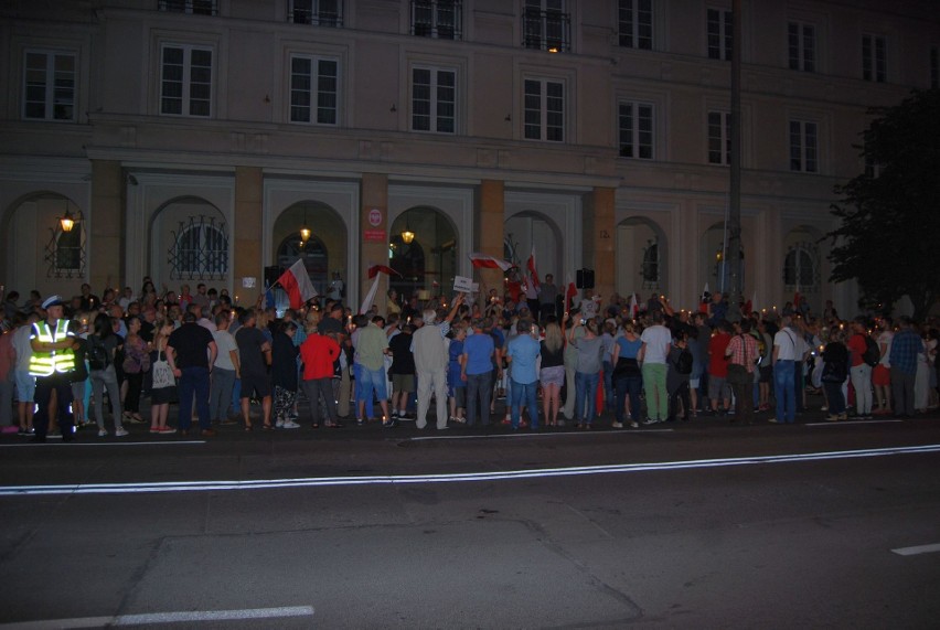 Kilkaset osób w sobotę protestowało w Kielcach