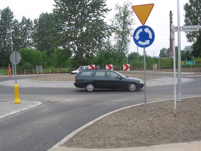 Ponad 500 lęborczan chce, aby najnowsze rondo w Lęborku na ulicy Żeromskiego nosiło imię prezydenta Lecha Kaczyńskiego.