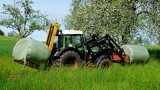 Ile kosztuje zbiór sianokiszonki? Trawy idą pod kosy, zaczynają się zielone żniwa w Polsce