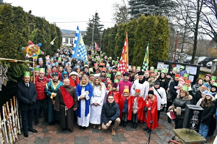 Orszak Trzech Króli w Brzezinkach. Zobacz zdjęcia z...