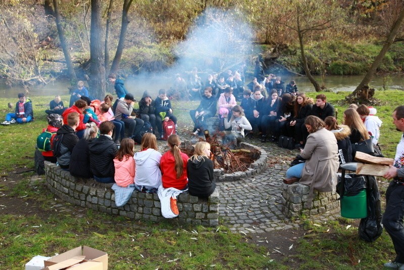 O godz. 13 pod pomnikiem przy Trójkącie Trzech Cesarzy...