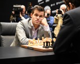 Szachowy mistrz świata Magnus Carlsen sprzedaje swoją firmę za gigantyczne pieniądze i szykuje się do Chess Fischer w Reykjaviku