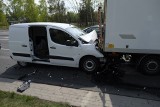 Wypadek na Łódzkiej w Toruniu. Zderzyły się trzy samochody [ZDJĘCIA]