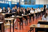 Matura 2022. Matematyka wielu pozytywnie zaskoczyła. Jak poszło naszym łącznikom Matyldzie i Antoniemu?