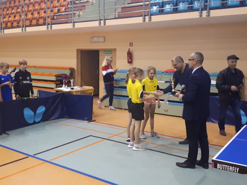 Igrzyska Dzieci i Młodzieży Szkolnej w tenisie stołowym (zdjęcia) 