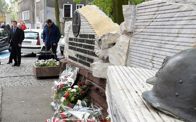 Pomnik Obrońców Inowrocławia zostanie przeniesiony w miejsce Pomnika Wdzięczności