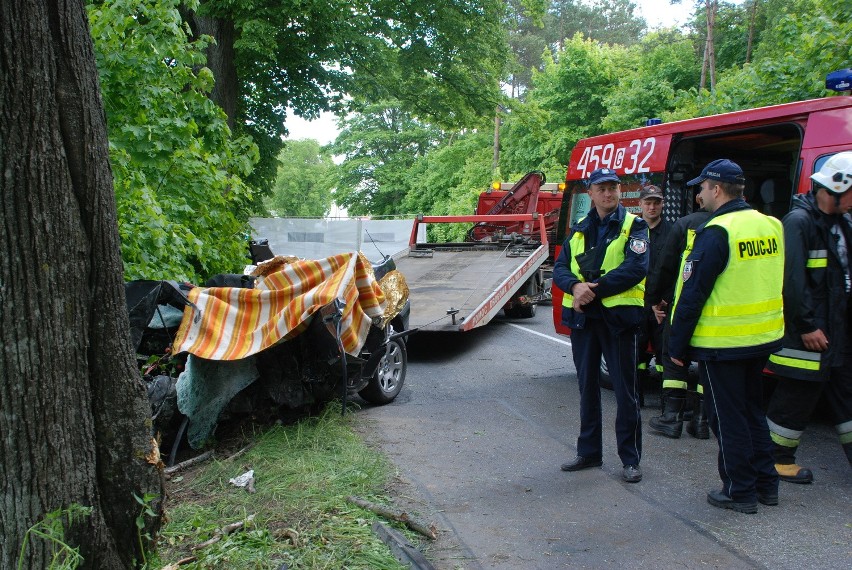 Przyczyną była prędkość? [GALERIA ZDJĘĆ]