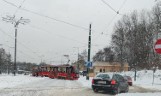 Wykolejony tramwaj w centrum Sosnowca. Ulica 3 Maja była zablokowana dla ruchu drogowego