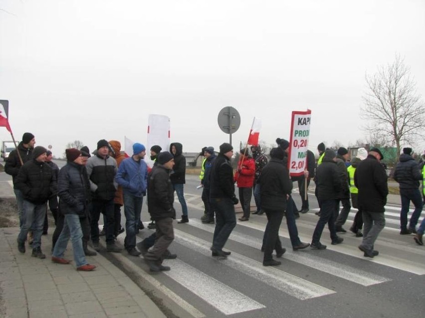 W proteście wzięło udział około 40 rolników.