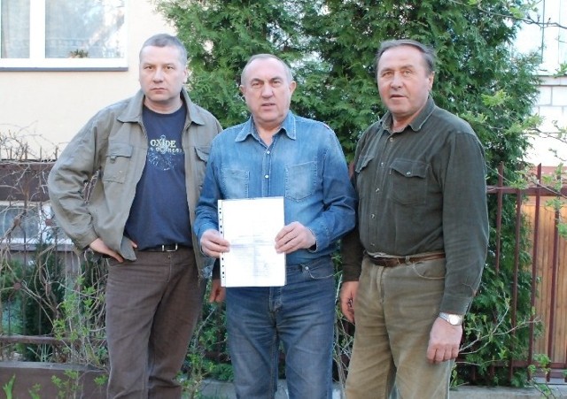 Pod petycją do władz samorządowych podpisało się 43 mieszkańców osiedla Głowaczowska I. Podobne pisma podpisali członkowie Spółdzielni Mieszkaniowej w Kozienicach.