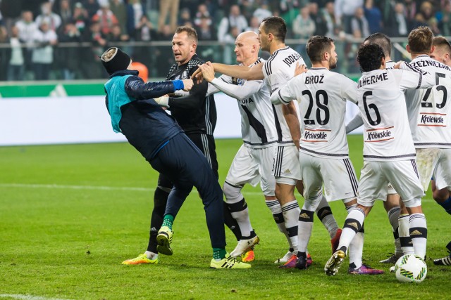 Arkadiusz Malarz rozpętał niemałą awanturę podczas meczu Legia - Lech