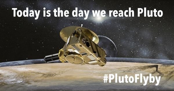 Pluton z bliska. Misja sondy New Horizons zakończona (ZDJĘCIA)