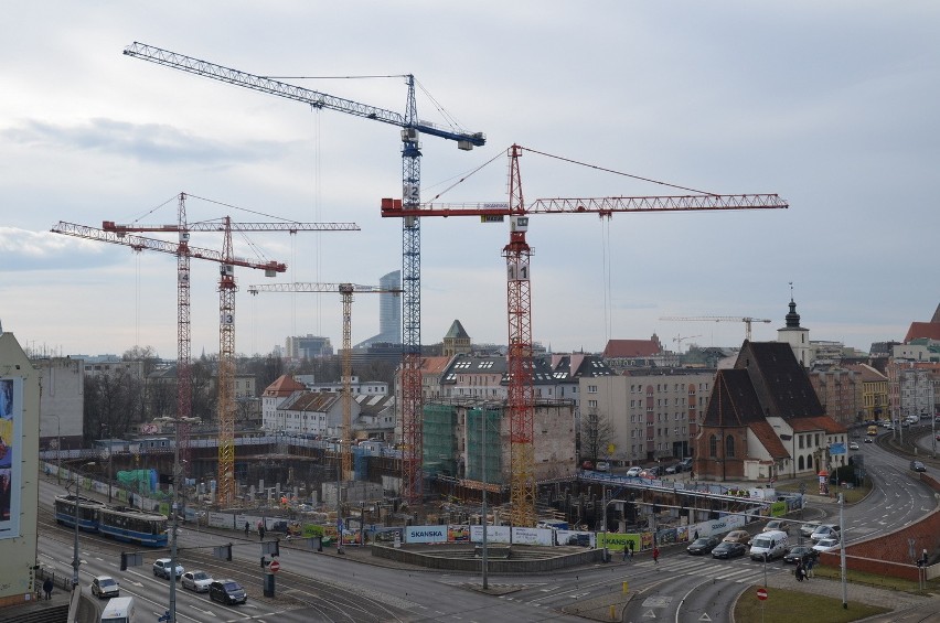 Biurowiec Dominikański ma już pierwszych najemców. Biura wynajęła... sama Skanska