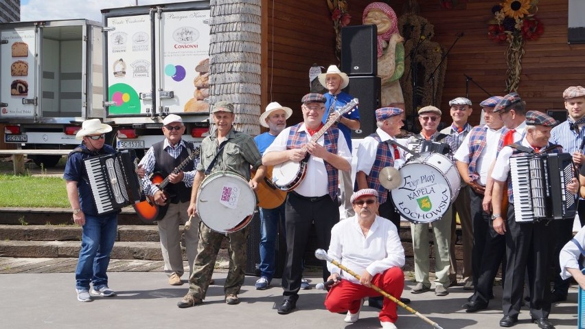 W Kamyku pod Częstochową trwa Festiwal Kapel Podwórkowych