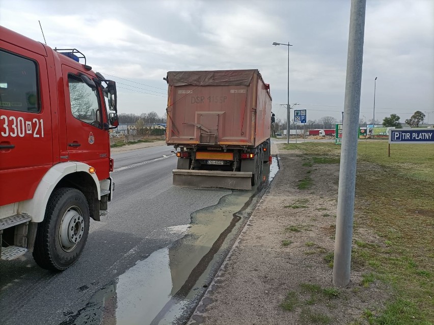 Wypadek na węźle autostrady A4 pod Wrocławiem. Są utrudnienia [ZDJĘCIA]