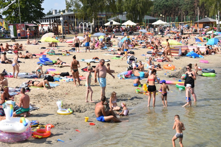 Zarówno kąpielisko jak i plaża w Chmielnikach są  w tym roku...