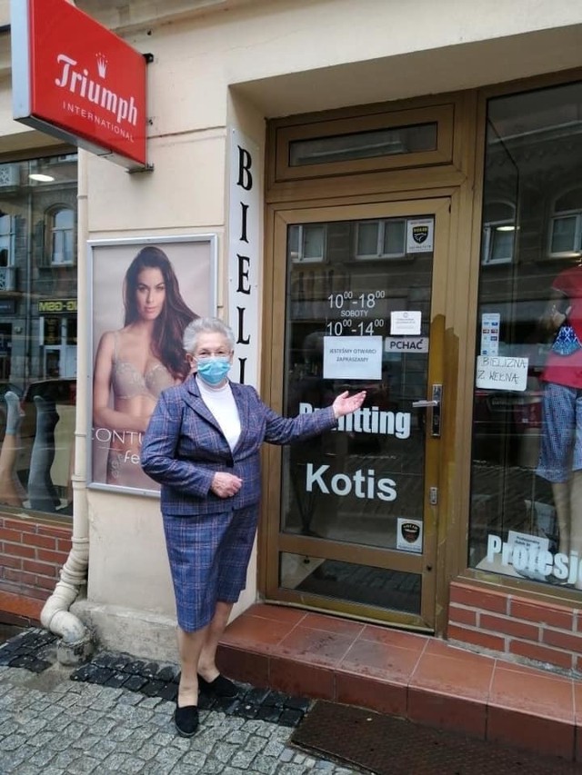 Pani Bożena i jej sklep "Kotis" przy ul. Św. Marcin 9
