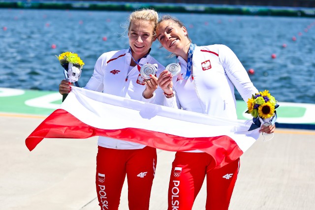 Podwójne złote medalistki mistrzostw świata w kajakarstwie z Halifaxu - Karolina Naja i Anna Puławska