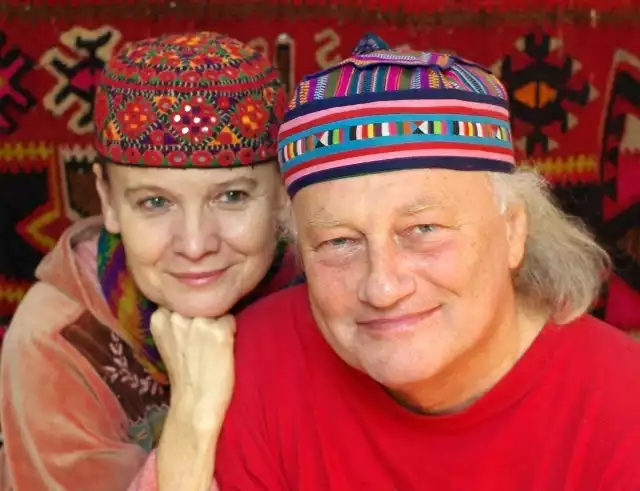 Elżbieta i Andrzej Lisowcy, kilka dni temu obchodzili  39. rocznicę ślubu. „Na dobre i na złe, bez sztywnych norm i definicji” - to ich sposób na udany związek