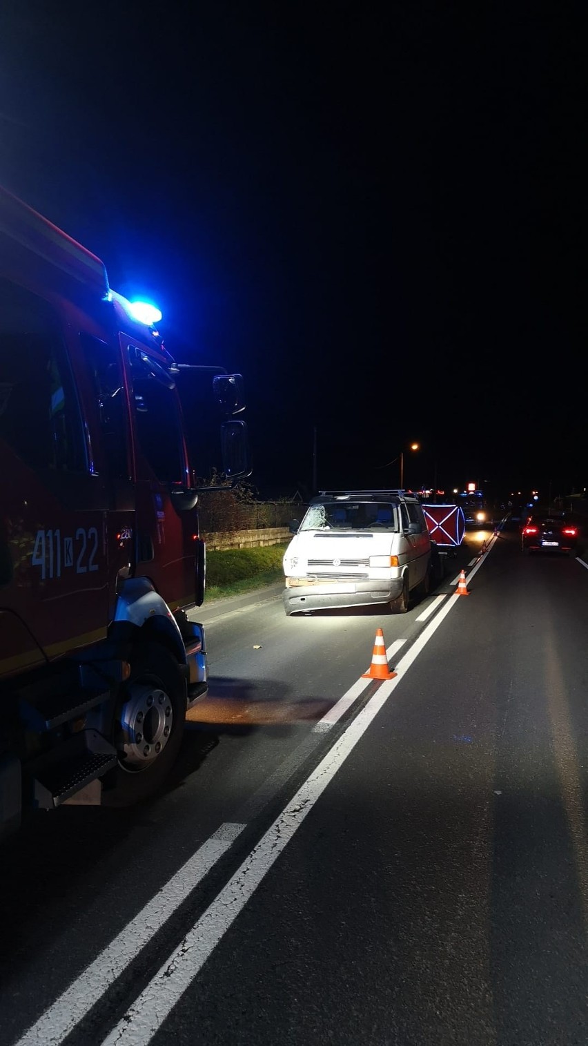 Śmiertelny wypadek w Przyborowie koło Brzeska. Samochód potrącił 49-letniego mężczyznę na DW 768