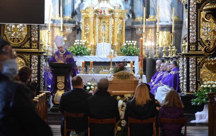 Pogrzeb Lucjana Rolki, wieloletniego organisty w parafii...