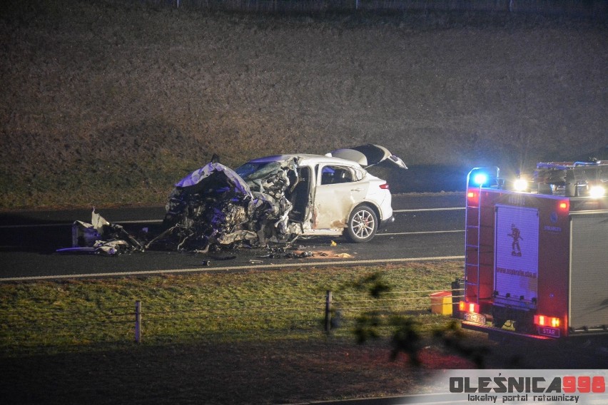 Tragedia na S8. Wjechał pod prąd, dwie osoby nie żyją [ZDJĘCIA]