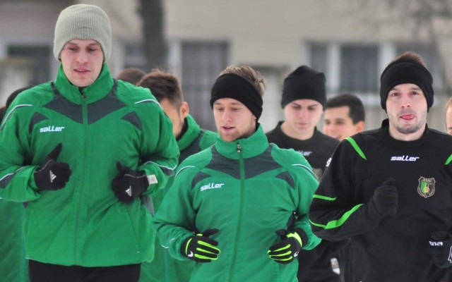 Przed piłkarzami Stalówki ostatnie dni zimowego okresu przygotowawczego.