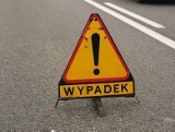 Wypadek z udziałem motocyklisty na ul. Bułgarskiej w Poznaniu. Sprawca uciekł z miejsca zdarzenia