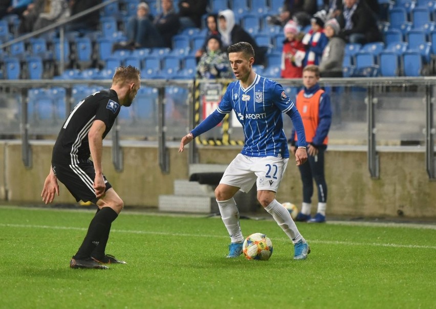 Lech Poznań wygrał z ŁKS-em Łódź 2:0 i zanotował trzecie...