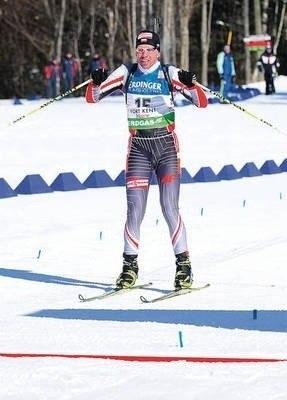 W biathlonowym biegu na 15 km ze startu wspólnego w amerykańskim Fort Kent Tomasz Sikora zajął drugie miejsce. Fot. PAP/EPA