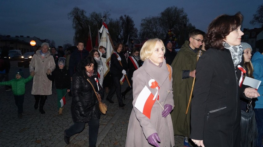 Kłobuck: Świętowali niepodległość idąc ulicami miasta