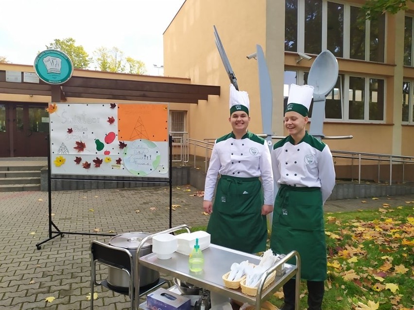 Światowy Dzień Żywności i Walki z Głodem - Zespół Szkół...