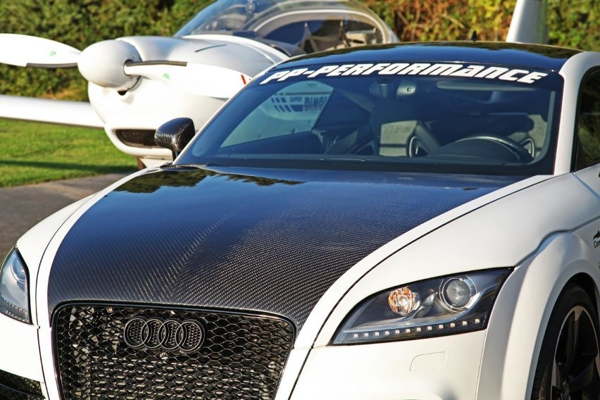 Audi TT RS Black & White Edition / Fot. PP-Performance and...