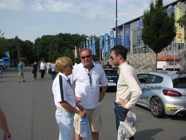 Jakub Litwin z rodzicami, Fot: Tomasz Szmandra