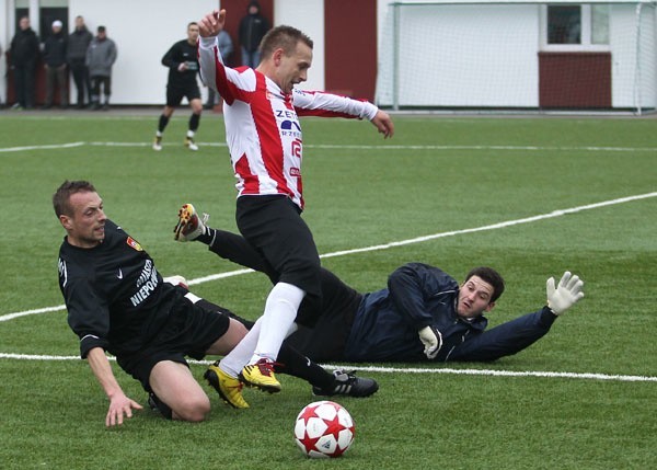 Resovia Rzeszów - Puszcza Niepołomice...