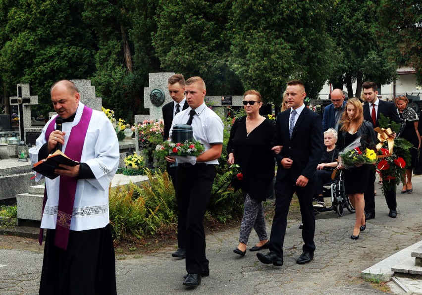 Sądeczanie i dziennikarze pożegnali redaktora Leszka Horwatha [ZDJĘCIA, WIDEO]