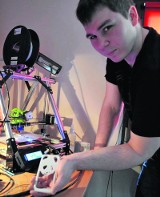 Mateusz Sidorowicz z Wodzisławia sam skonstruował drukarkę 3D