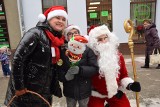 Akcja charytatywna Mikołaje z Żagania. Serdeczne życzenia i prezenty dla młodszych i starszych!