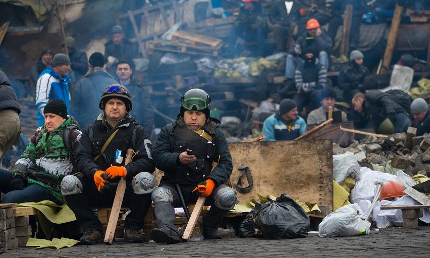 Poruszające zdjęcia z Euromajdanu
