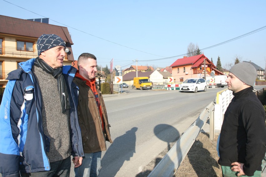 CZERNIEC. Górale grożą blokadą drogi [ZDJĘCIA]