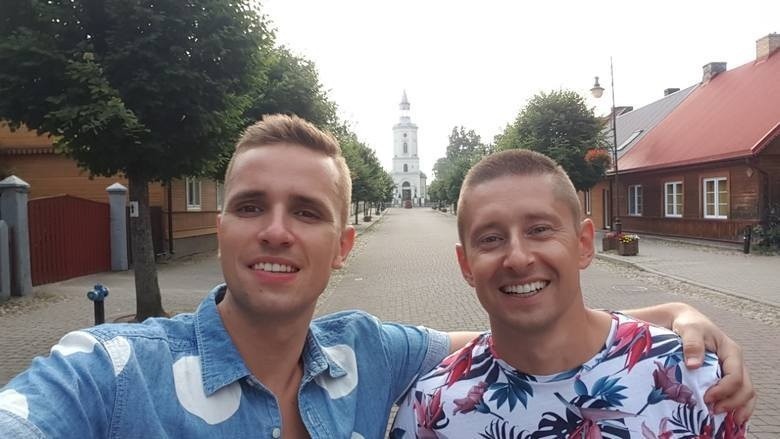 Para gejów wystawiła mieszkańców Łowicza na próbę